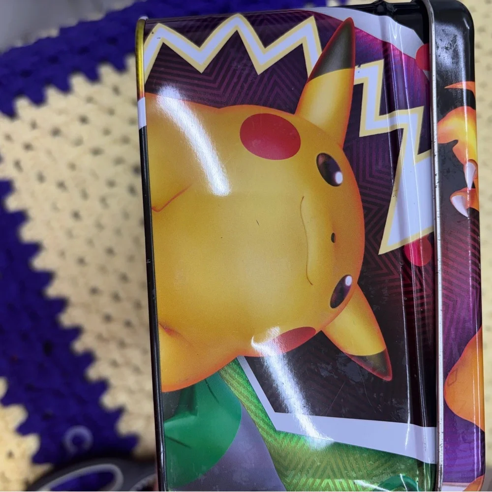 Pokemon Tin case featuring Pikachu & Charizard - case only